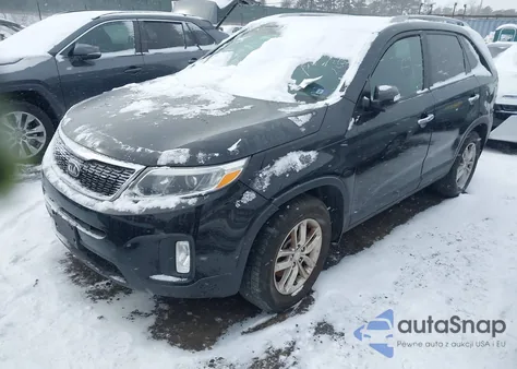 2015 Kia Sorento Lx V6 z USA, uszkodzony, nr VIN 5XYKT4A78FG581897